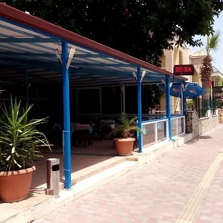 לינה וארוחת בוקר Turkuaz