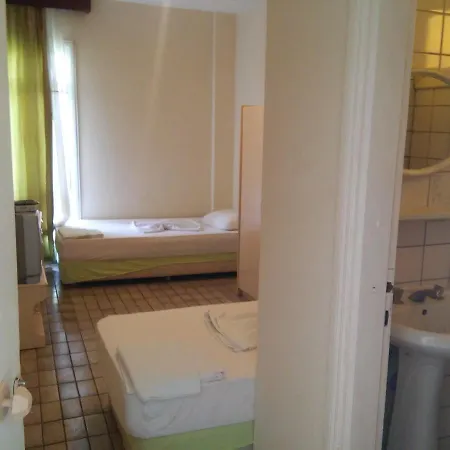 Turkuaz Alojamento de Acomodação e Pequeno-almoço 3*